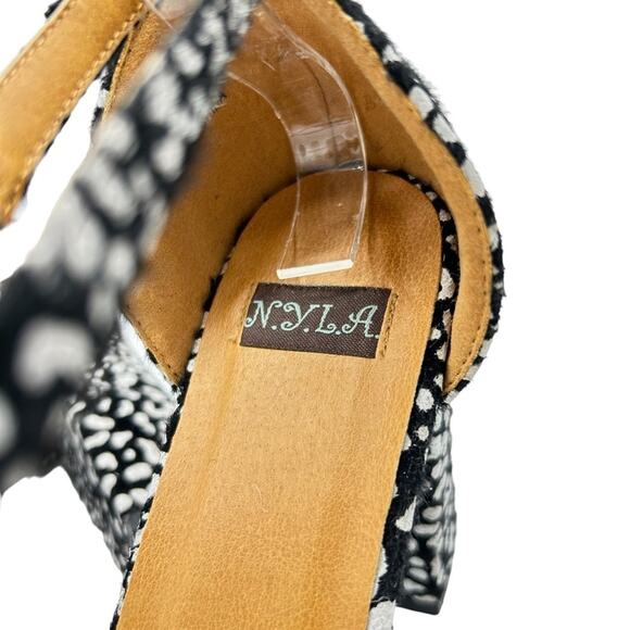 NYLA Pony Platforms Womens SIze 7 Black White Animal Print Faux Fur Retro 70's - Picture 5 of 9